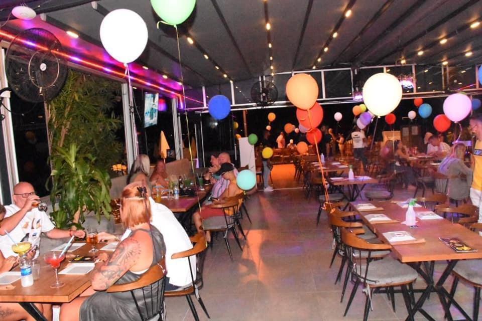 Cle Beach Boutique Hotel 말마리스 외부 사진