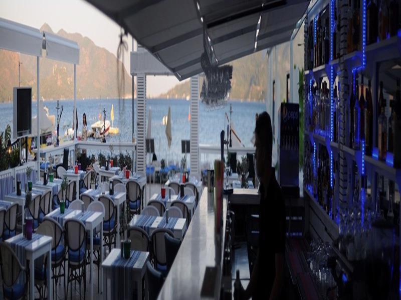 Cle Beach Boutique Hotel 말마리스 외부 사진